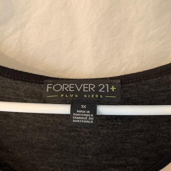 1x Mixed Media Forever 21 Plus Top Nude / Black Faux Leather & Lace - Picture 3 of 9